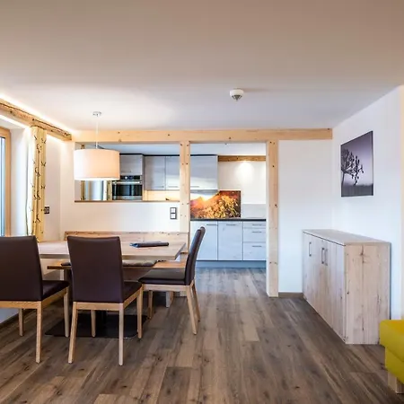 Lägenhetshotell Haus Am Rank 4*